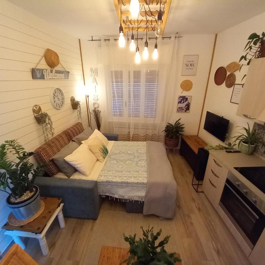 Casa Fiorita 22 Porto Ceresio Lägenhet Exteriör bild